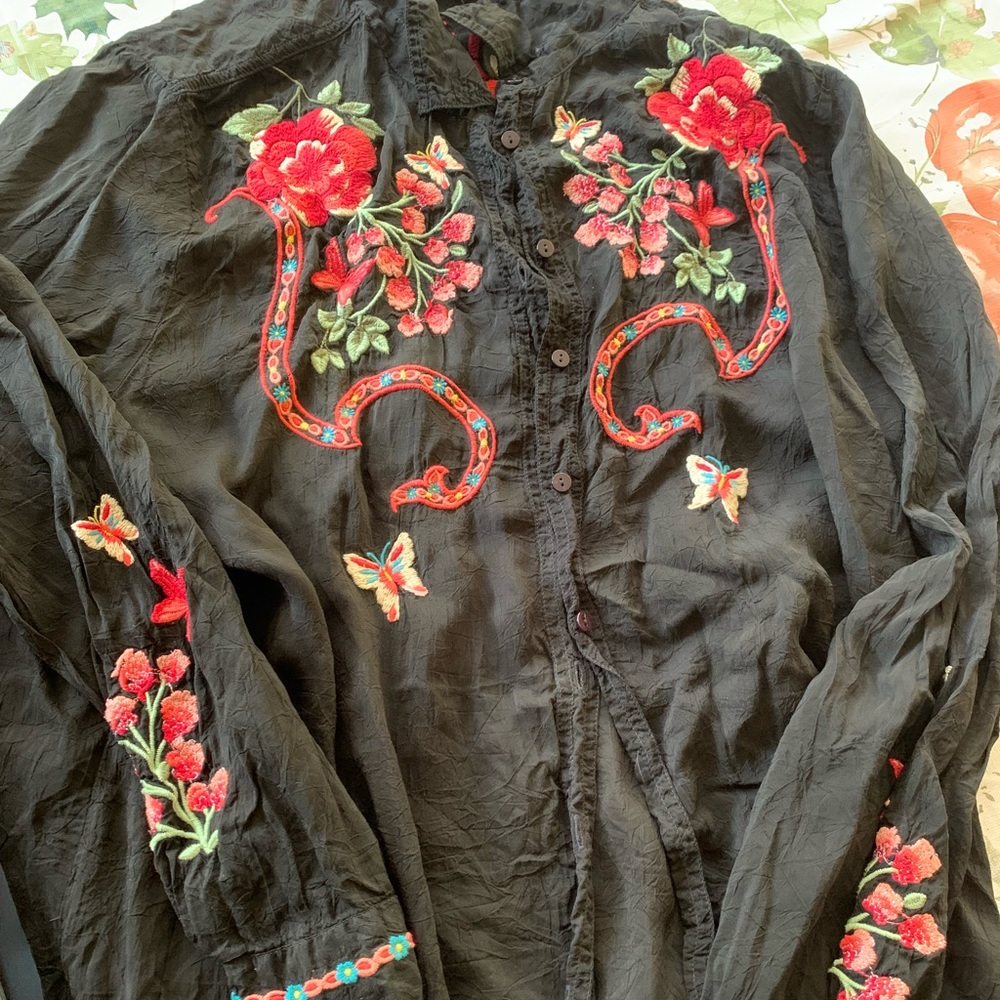Johnny Was Stunning Long Sleeve Black Floral Top Blouse Large